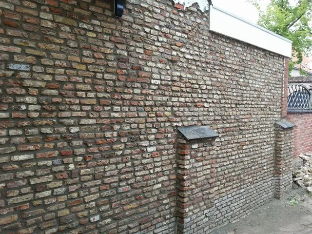 Monumentale muur herstellen &ndash; project van BMW Bouw