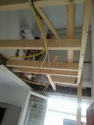 Verbouwing keuken en trap door BMW Bouw &ndash; foto 11 van 31