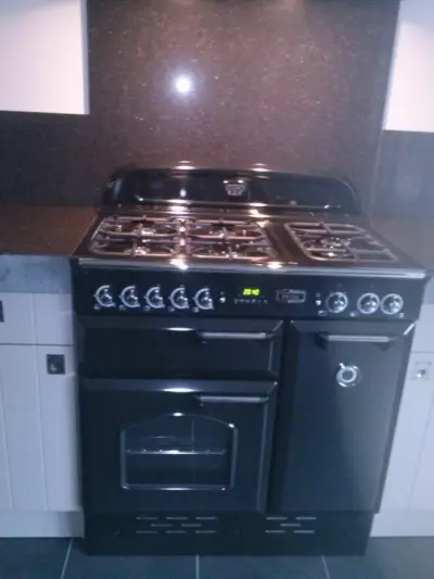 Verbouwing keuken en trap door BMW Bouw &ndash; foto 29 van 31
