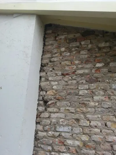 Monumentale muur herstellen door BMW Bouw &ndash; foto 4 van 11