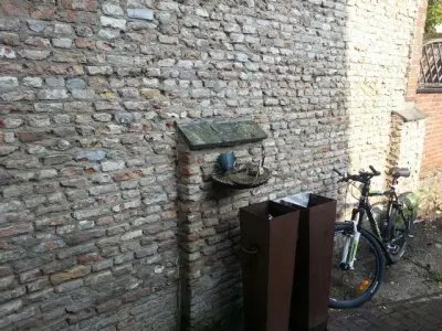 Monumentale muur herstellen door BMW Bouw &ndash; foto 5 van 11