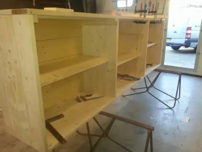 Steigerhouten meubels door BMW Bouw &ndash; foto 2 van 23