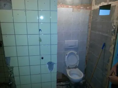 Verbouwing toilet door BMW Bouw &ndash; foto 1 van 6